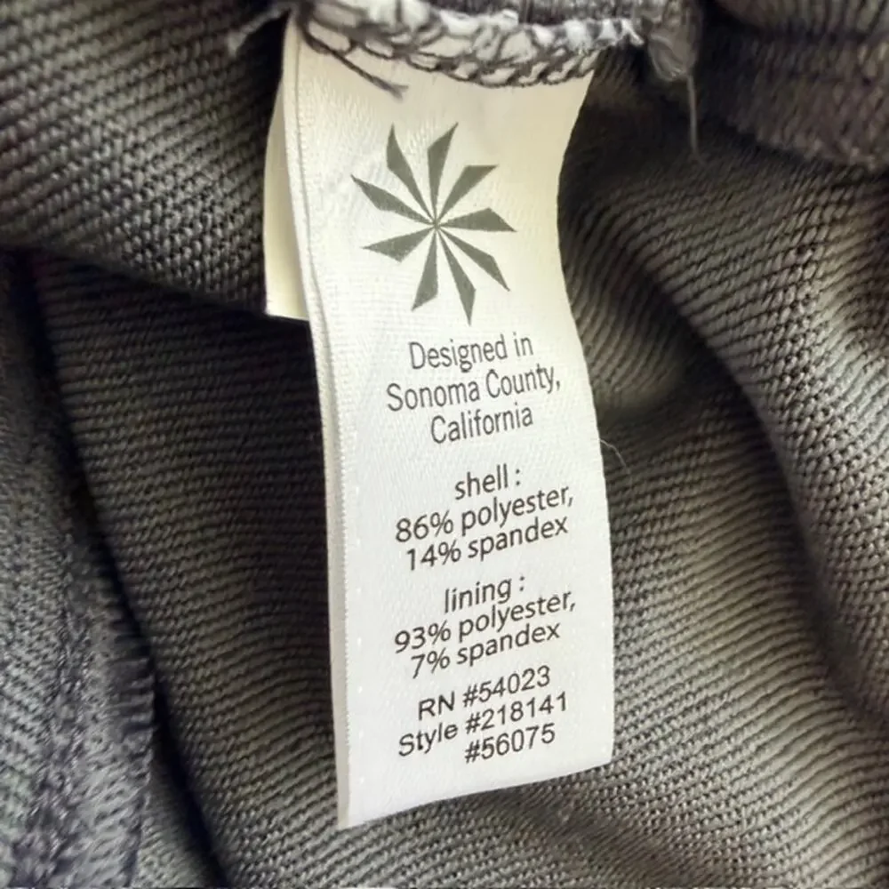 Athleta Jacket‎ Women's Medium Gray Love Full Zip Mock Neck Pockets Stretch